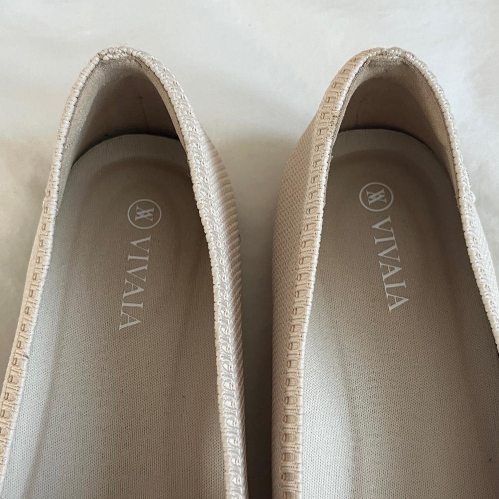 Vivaia Pointed-Toe Ballet Flats (Aria 5°) Cream Ivory - Picture 7 of 9